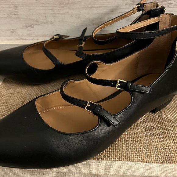 Calvin Klein women 9 zip up black shoe - Picture 2 of 4